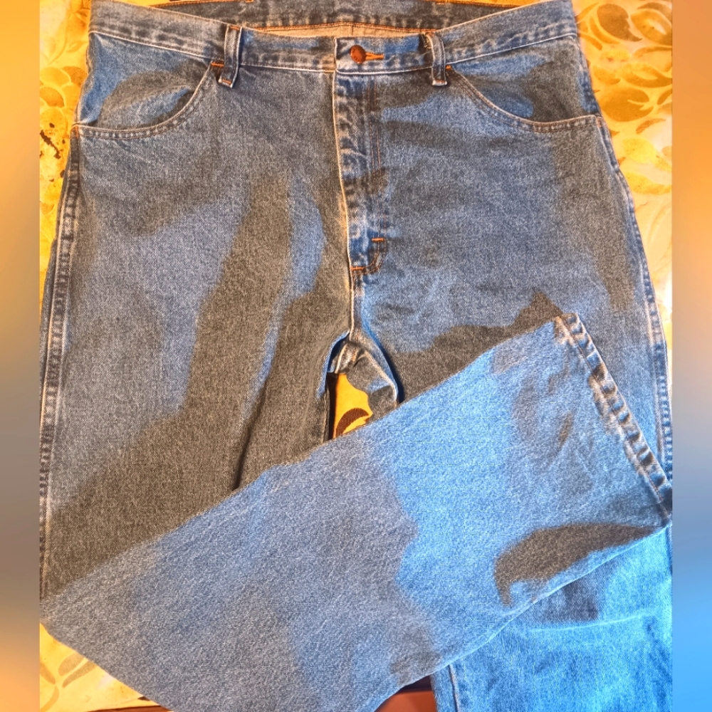 Rustler Blue Relaxed Jeans Comfortable Denim NEW W/O TAGS